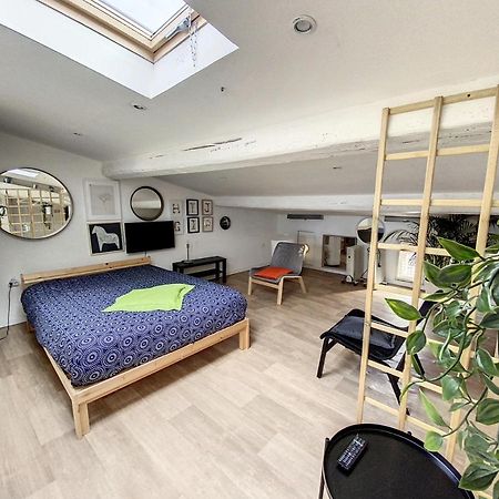 Grand St Pierre Studio Mansarde Atypique Climatise Sète Kültér fotó